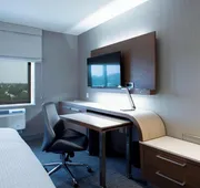 Courtyard by Marriott New York Queens/Fresh Meadows hotel detail image 5