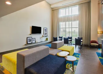 Hampton Inn & Suites Southwest/Sioux Falls hotel thumbnail 4