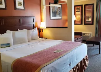 Days Inn by Wyndham Kissimmee West hotel thumbnail 8