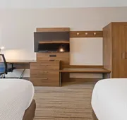 Holiday Inn Express & Suites Macon North by IHG hotel detail image 3