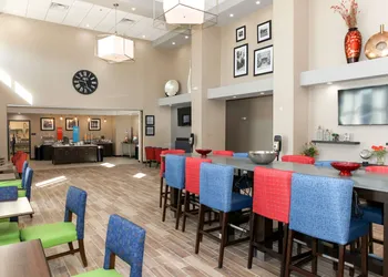 Hampton Inn & Suites Lafayette Medical Center, CO hotel thumbnail 6