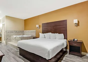 Americas Best Value Inn Houston at FM 529 hotel thumbnail 4