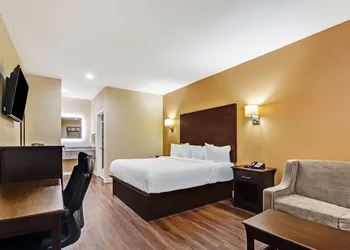 Americas Best Value Inn Houston at FM 529 hotel thumbnail 7