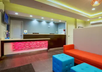 Days Inn & Suites by Wyndham Port Arthur hotel thumbnail 2