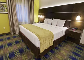 Days Inn & Suites by Wyndham Port Arthur hotel thumbnail 7