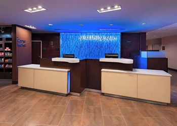 Fairfield Inn & Suites by Marriott Dublin hotel thumbnail 2