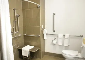 Candlewood Suites York by IHG hotel thumbnail 2