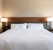 AC Hotel by Marriott Cincinnati at The Banks hotel detail image 7