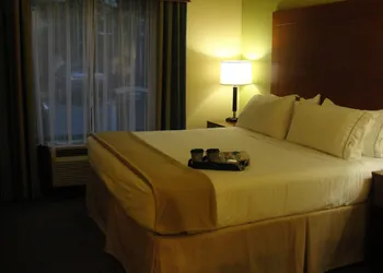 Holiday Inn Express Hotel & Suites Atlanta East - Lithonia by IHG hotel thumbnail 6