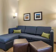 Comfort Inn & Suites Edgewood hotel detail image 5