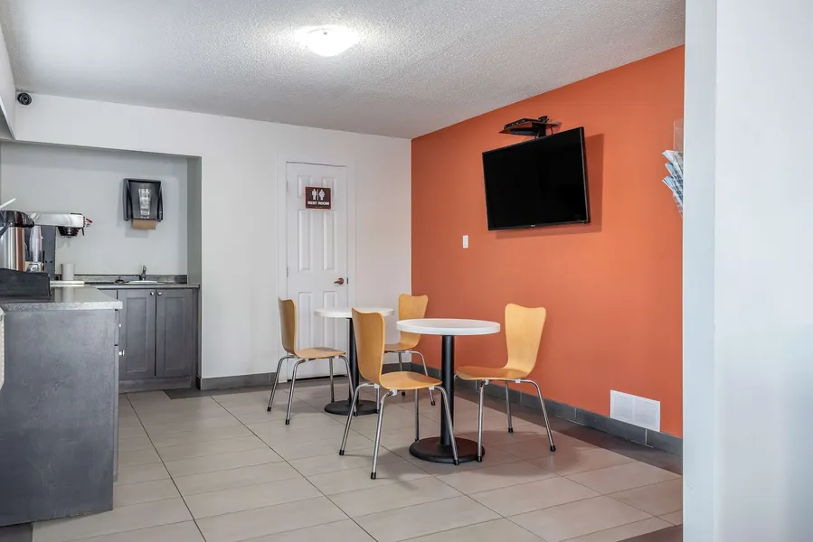 Motel 6 Fort Nelson, BC hotel detail image 6