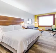Holiday Inn Express & Suites West Edmonton - Mall Area by IHG hotel detail image 3