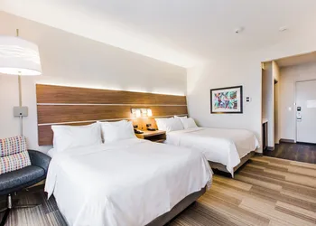 Holiday Inn Express & Suites West Edmonton - Mall Area by IHG hotel thumbnail 6