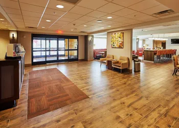 Hampton Inn Parker hotel thumbnail 3