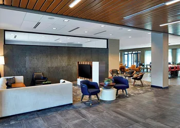 Courtyard by Marriott Minneapolis West hotel thumbnail 2