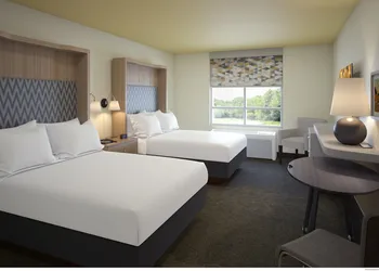 Holiday Inn Lexington - Hamburg by IHG hotel thumbnail 3