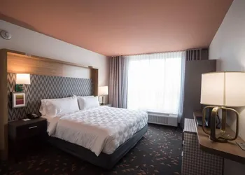 Holiday Inn Lexington - Hamburg by IHG hotel thumbnail 7