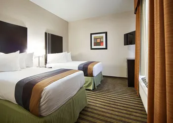 Best Western Wainwright Inn & Suites hotel thumbnail 6