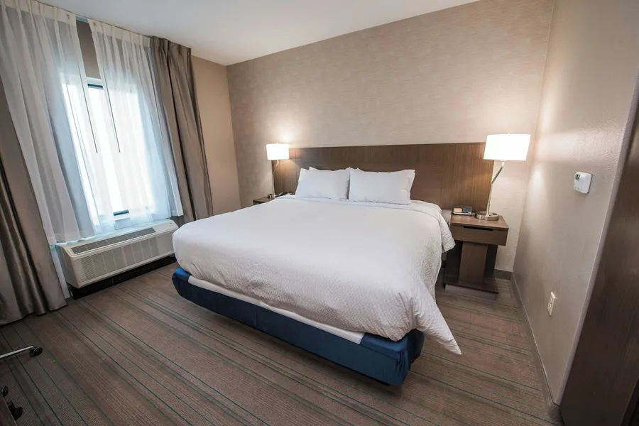 Fairfield Inn & Suites by Marriott Huntsville hotel detail image 6