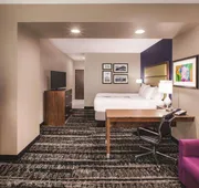 La Quinta Inn & Suites by Wyndham Baton Rouge - Port Allen hotel detail image 7