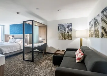 SpringHill Suites by Marriott Oklahoma City Downtown hotel thumbnail 4