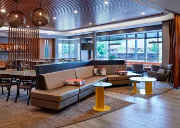 Springhill Suites Grand Rapids West hotel thumbnail 2