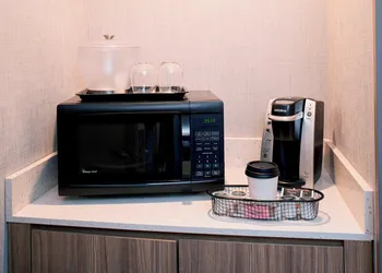 Springhill Suites Grand Rapids West hotel thumbnail 6