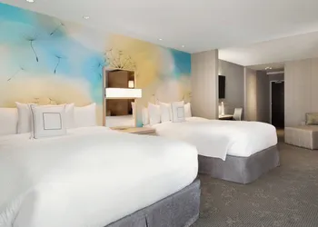 Courtyard by Marriott Toronto Mississauga/West hotel thumbnail 7