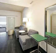 Holiday Inn Hotel & Suites Calgary Airport North by IHG hotel detail image 5
