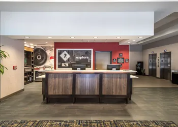 Hampton Inn & Suites Tulsa Downtown hotel thumbnail 4