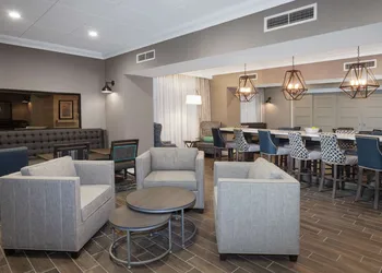 Hampton Inn Kennebunk Kennebunkport hotel thumbnail 3