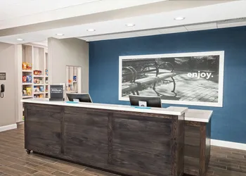 Hampton Inn Kennebunk Kennebunkport hotel thumbnail 6