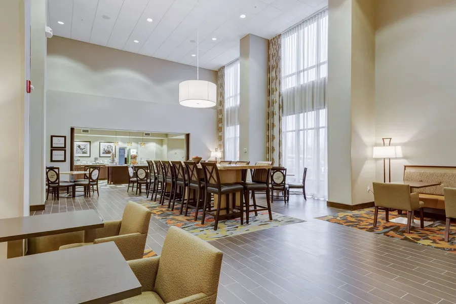 Hampton Inn St. Louis Wentzville hotel detail image 2