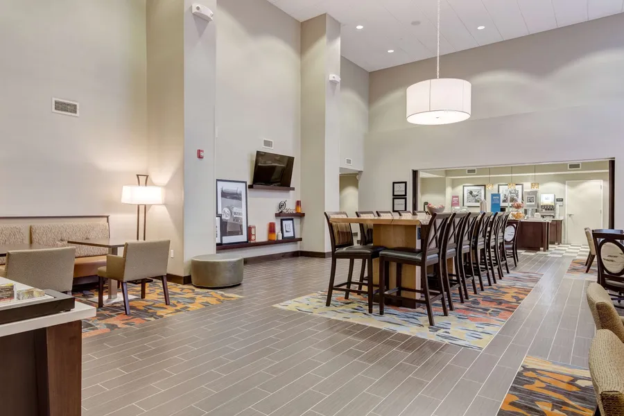 Hampton Inn St. Louis Wentzville hotel detail image 6