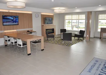 Microtel Inn & Suites by Wyndham Lubbock hotel thumbnail 4