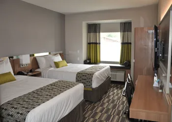 Microtel Inn & Suites by Wyndham Lubbock hotel thumbnail 5