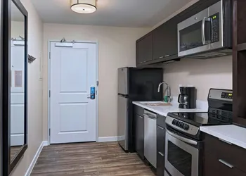 TownePlace Suites by Marriott Tacoma Lakewood hotel thumbnail 8