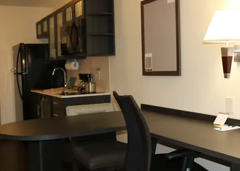 Candlewood Suites Goodlettsville - Nashville by IHG hotel thumbnail 6