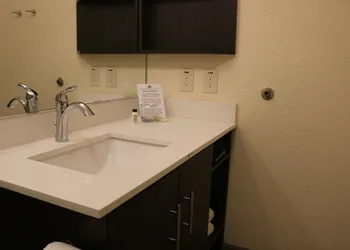 Candlewood Suites Goodlettsville - Nashville by IHG hotel thumbnail 8