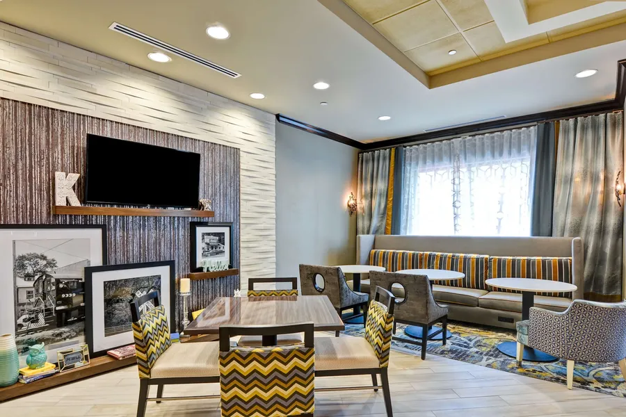 Hampton Inn Atlanta Kennesaw hotel detail image 2