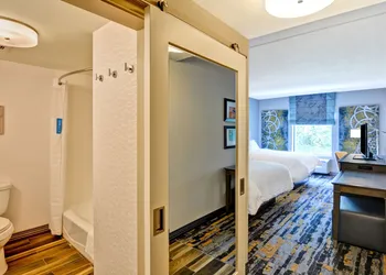 Hampton Inn Atlanta Kennesaw hotel thumbnail 5