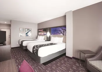 La Quinta Inn & Suites by Wyndham Kingsville hotel thumbnail 4