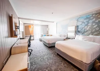 Courtyard by Marriott Rome hotel thumbnail 8