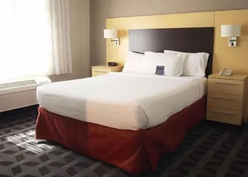 TownePlace Suites by Marriott Albany hotel thumbnail 3