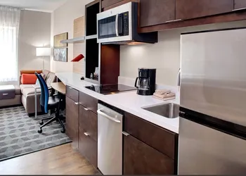 TownePlace Suites by Marriott Albany hotel thumbnail 7