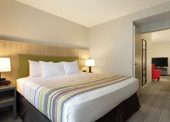 Country Inn & Suites by Radisson, Champaign North, IL hotel thumbnail 8