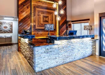 Aiden by Best Western Warm Springs Hotel and Event Center hotel thumbnail 3