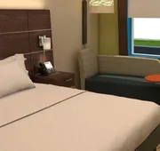 Holiday Inn Express & Suites Portland Airport - Cascade Stn by IHG hotel detail image 5
