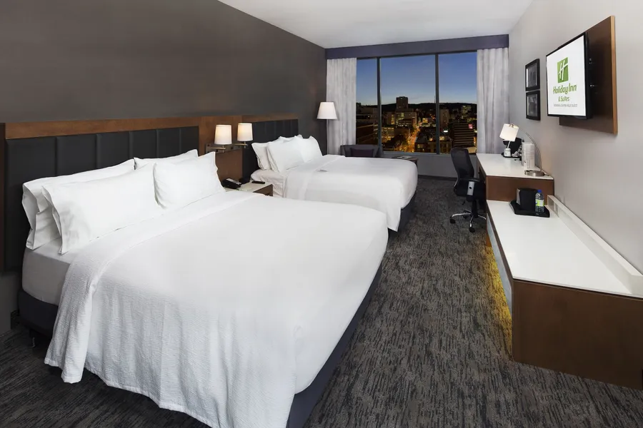 Holiday Inn Hotel & Suites Montreal Centre-ville Ouest by IHG hotel detail image 6