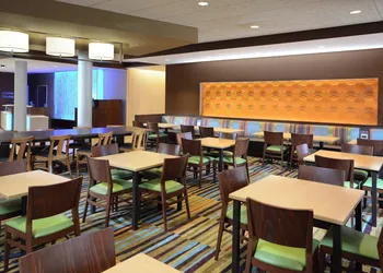 Fairfield Inn & Suites by Marriott Raleigh Capital Blvd./I-540 hotel thumbnail 3